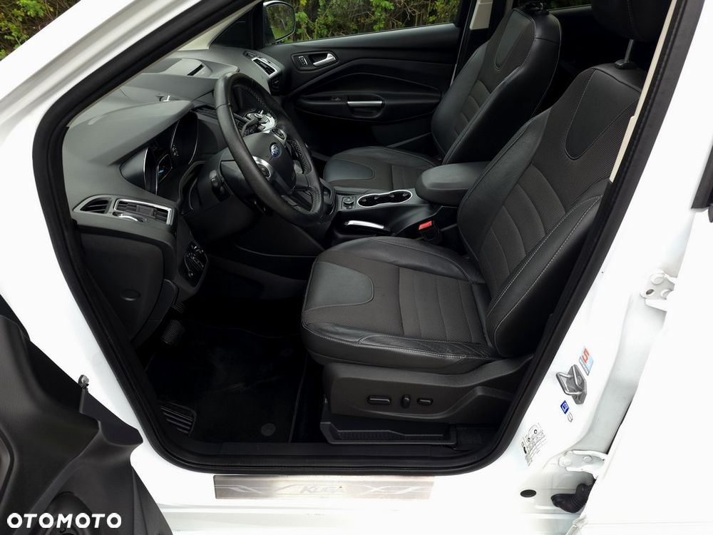 Ford Kuga 2.0 TDCi 4WD Titanium - 9