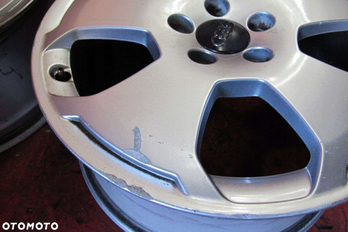 AUDI A3 8P 8P1 FELGI ALUMINIOWE 17 7.5J 5x112 ET56 8P0601025C KOMPLET - 3