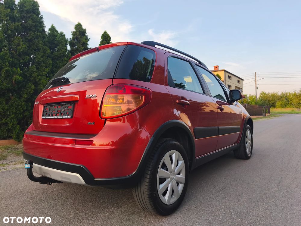 Suzuki SX4 1.6 VVT 4x4 Club - 14
