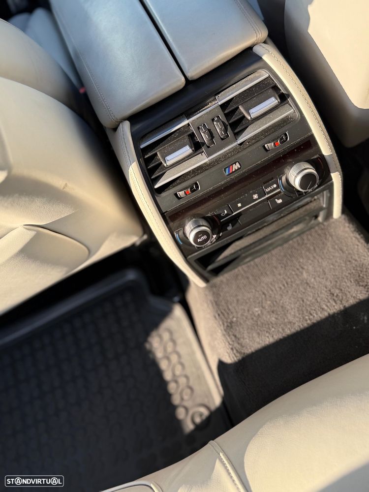 BMW 740 d xDrive Pack M - 11