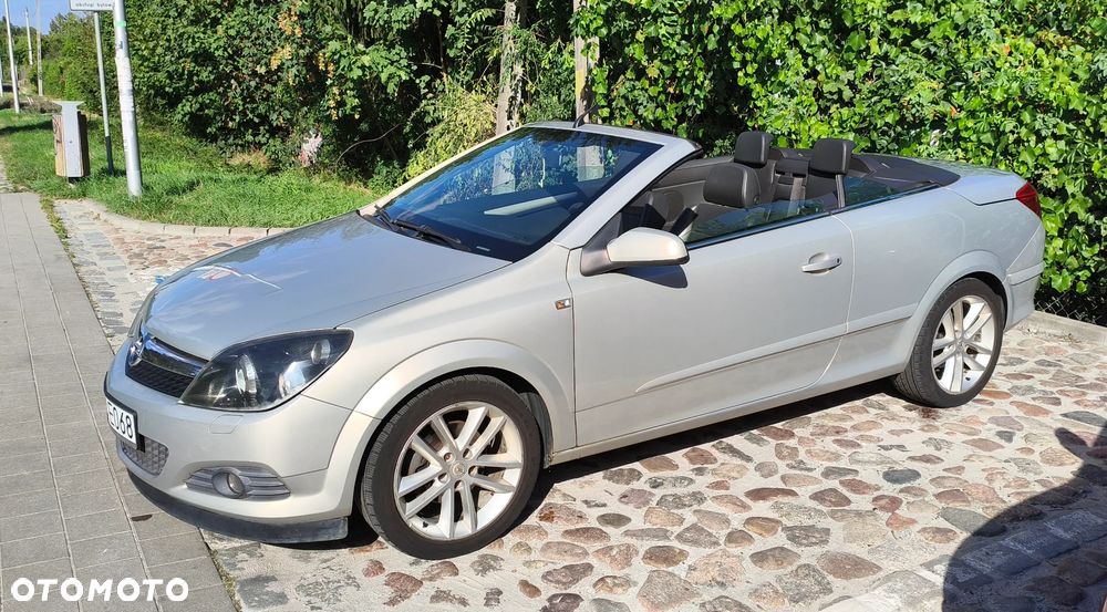 Opel Astra 1.8 Cosmo - 16