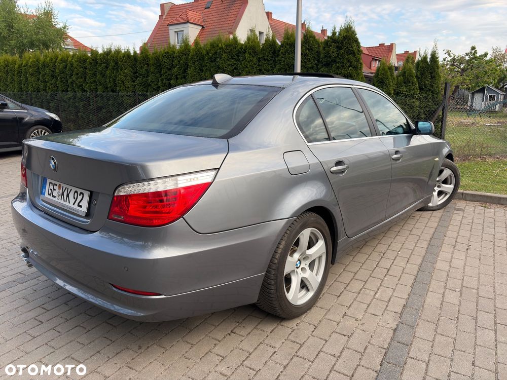 BMW Seria 5 525i - 16