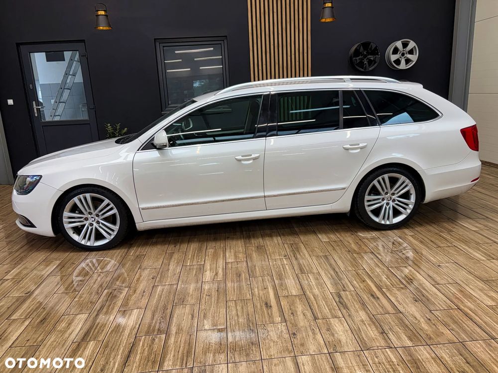 Skoda Superb 2.0 TDI Ambition DSG - 12