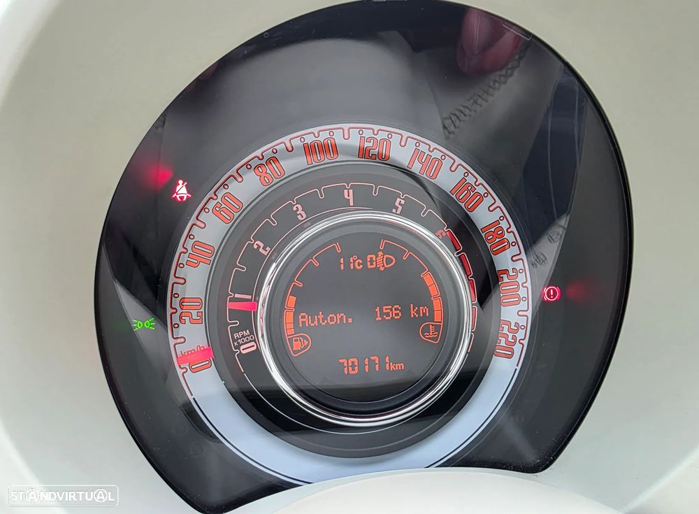 Fiat 500 1.2 Lounge S&S - 28