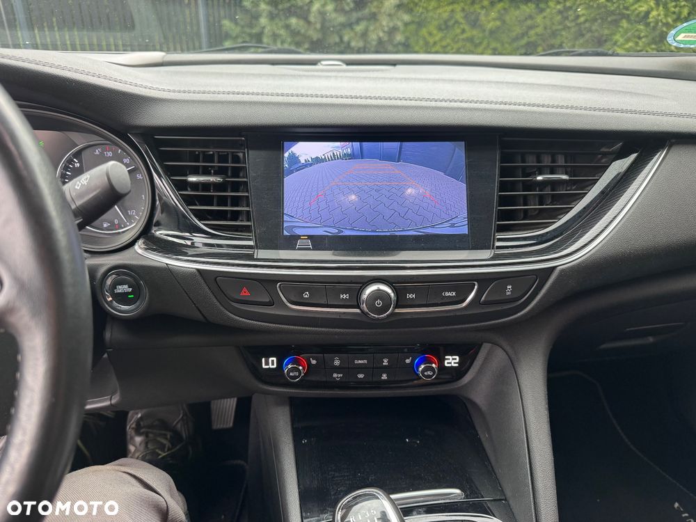 Opel Insignia - 16
