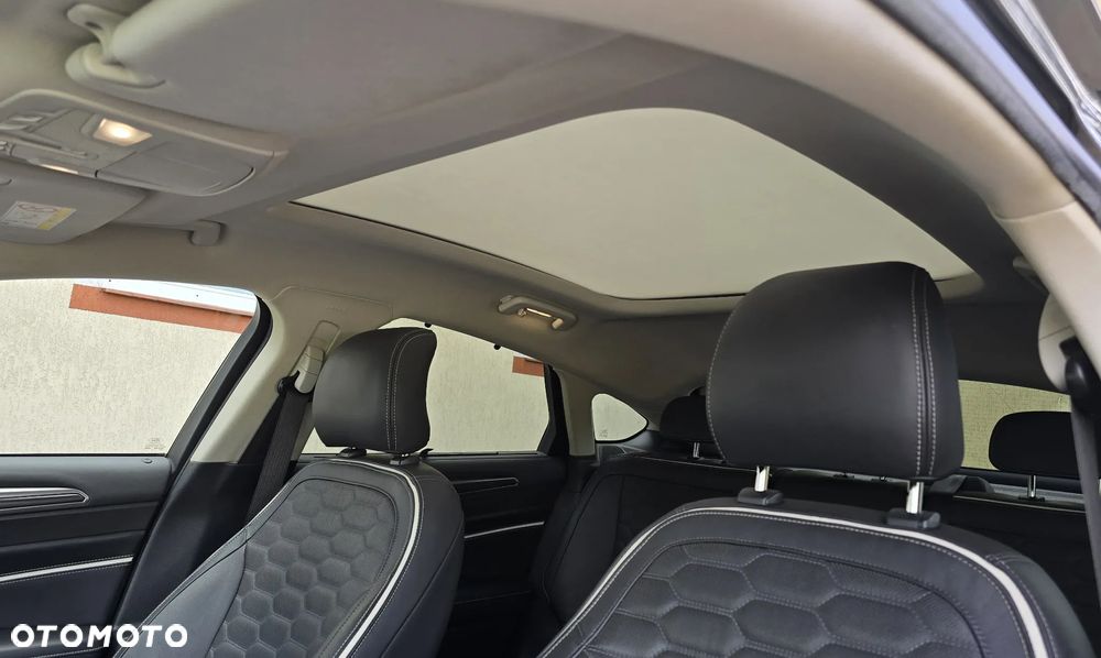 Ford Mondeo 2.0 EcoBlue Vignale - 23