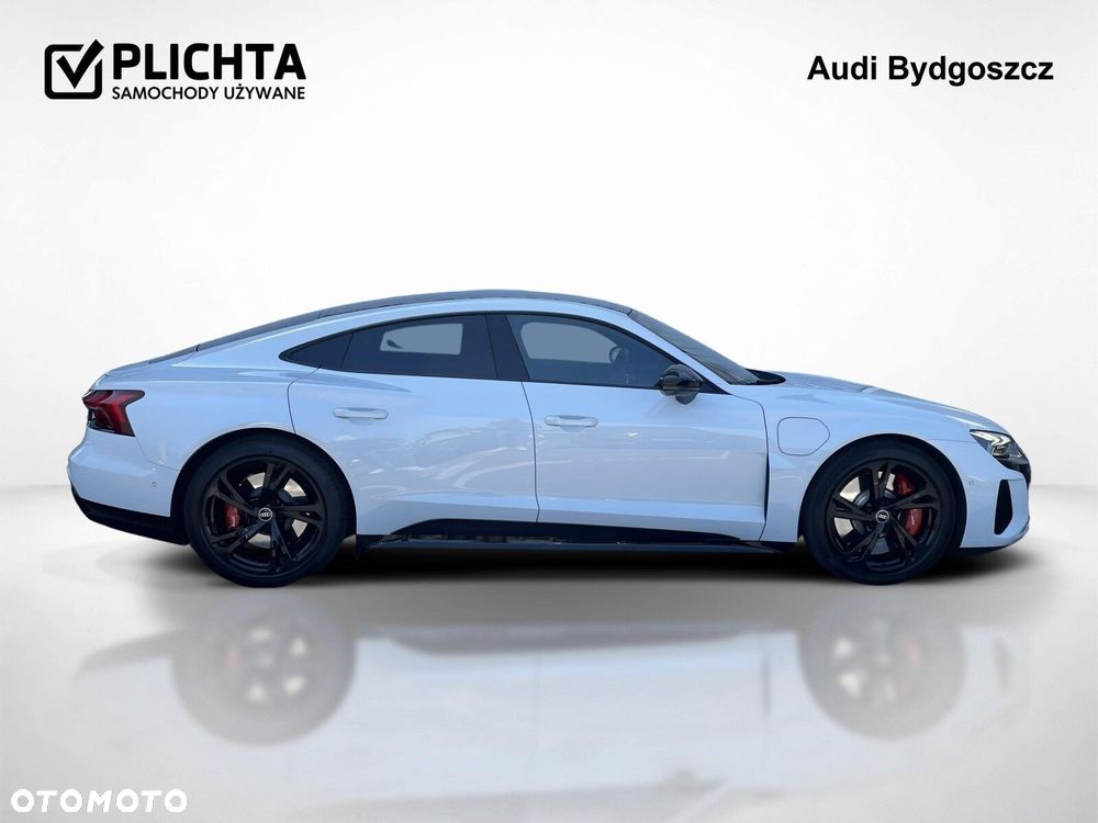 Audi e-tron GT - 7