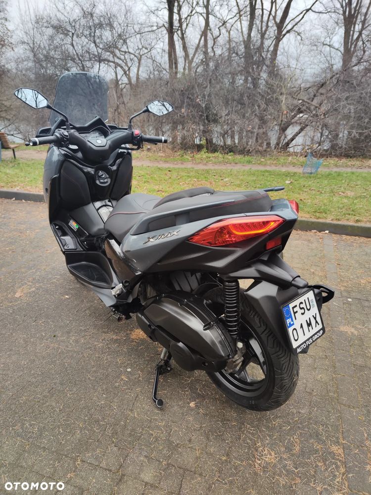 Yamaha X-max - 4