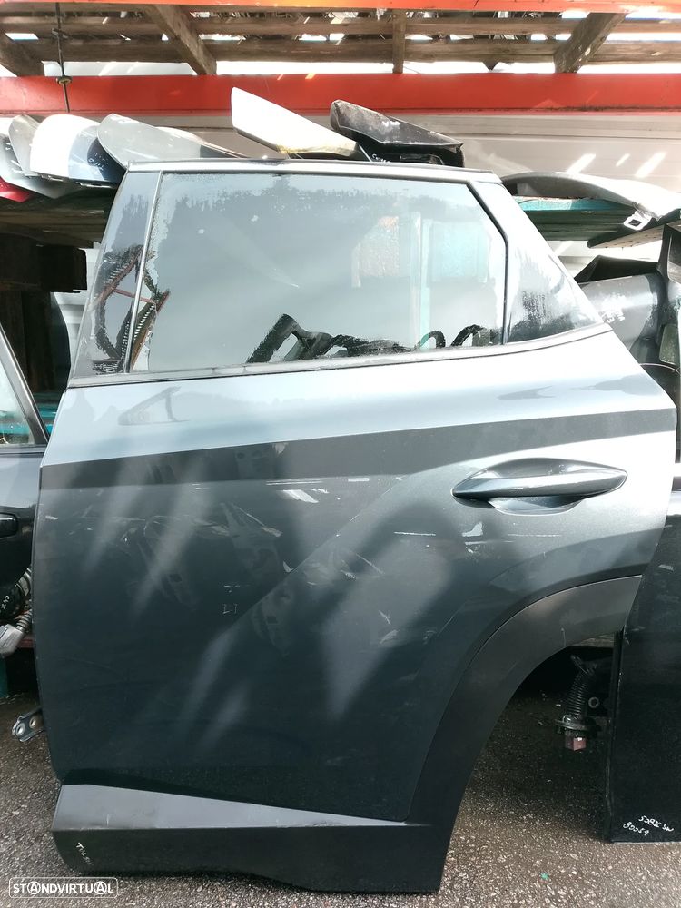 PORTA TRAS ESQUERDA HYUNDAI TUCSON IVA 21- - 1