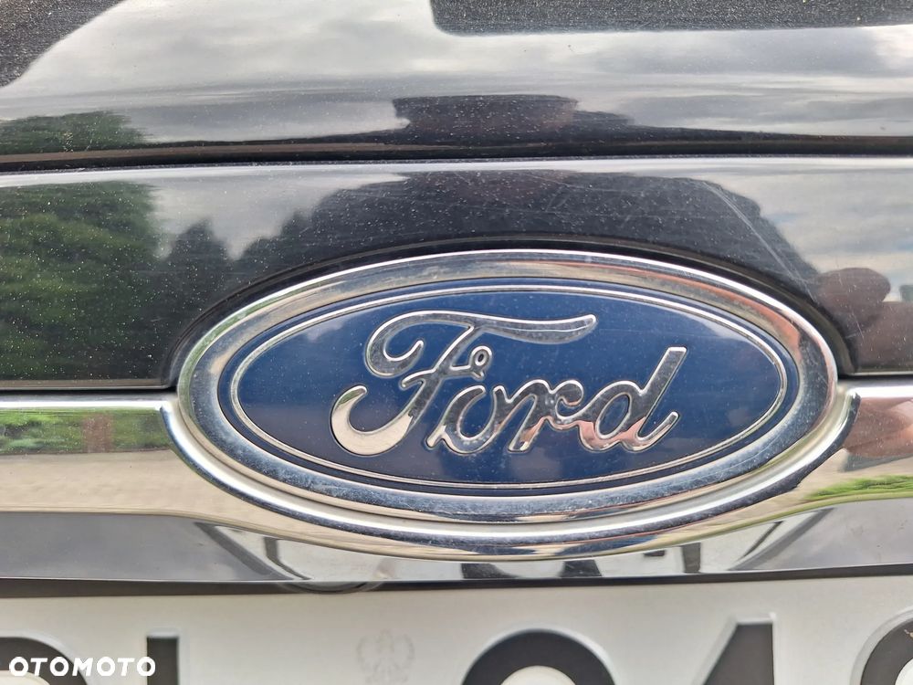 Ford Mondeo 2.0 Hybrid Titanium - 29