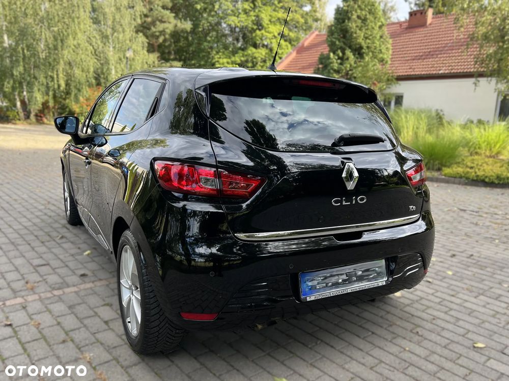 Renault Clio TCe 90 Limited - 17