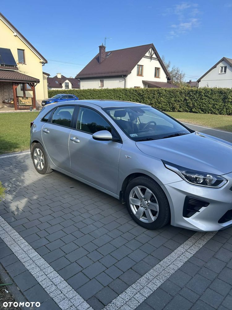 Kia Ceed - 4