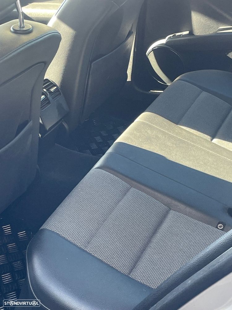 Mercedes-Benz C 220 CDi Avantgarde - 5