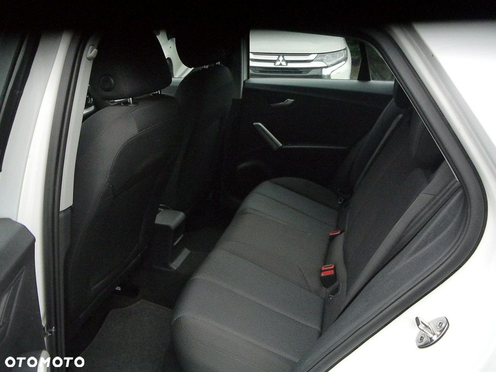 Audi Q2 30 TDI S tronic - 29