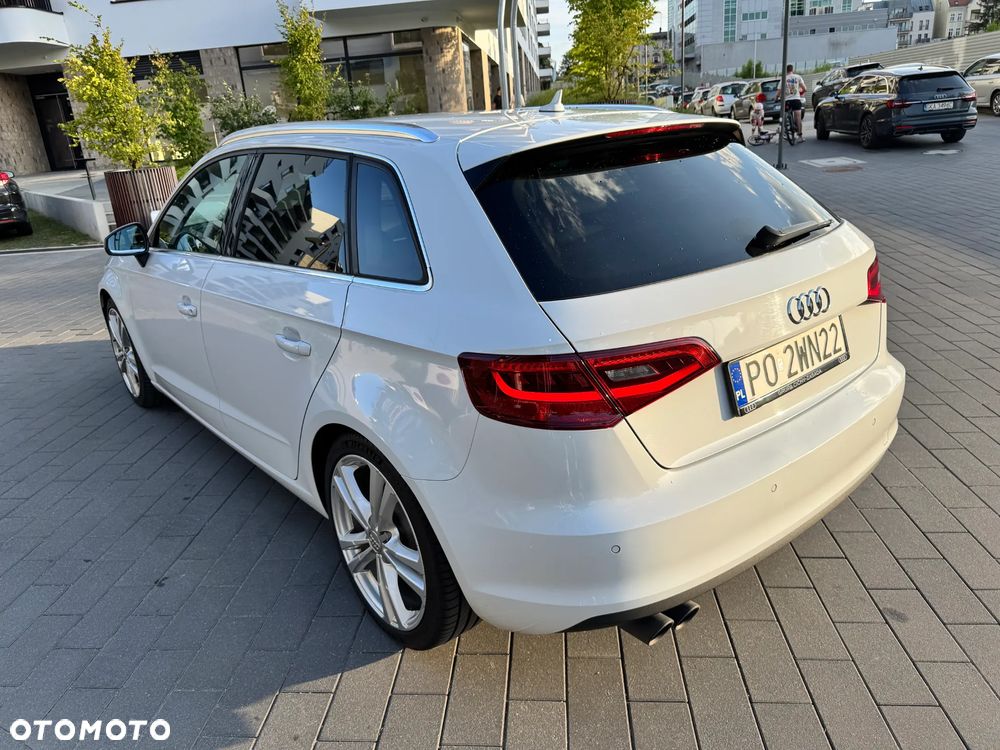 Audi A3 Sportback - 4