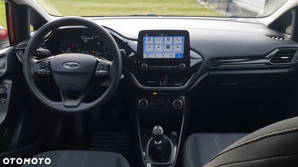 Ford Fiesta - 12