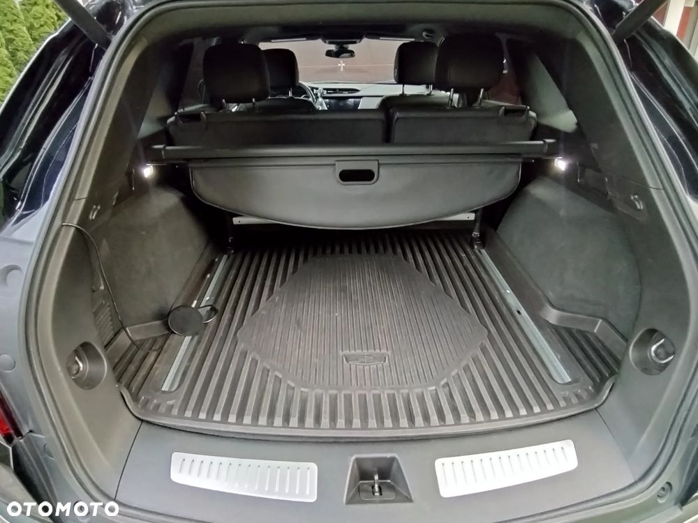 Cadillac XT5 - 15