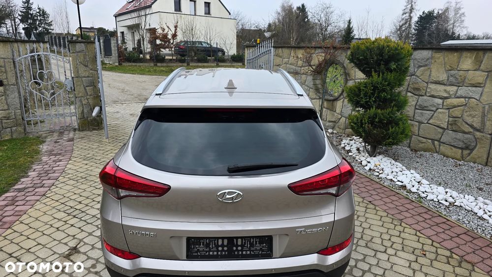 Hyundai Tucson 1.6 GDi 2WD Select - 26