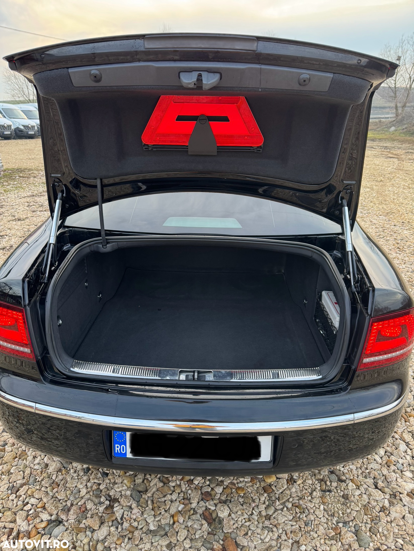 Volkswagen Phaeton 3.0 V6 TDI DPF 4MOTION Tiptronic Lang - 27