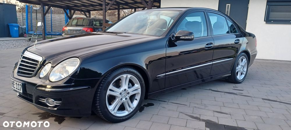 Mercedes-Benz Klasa E 200 Kompressor Avantgarde - 33