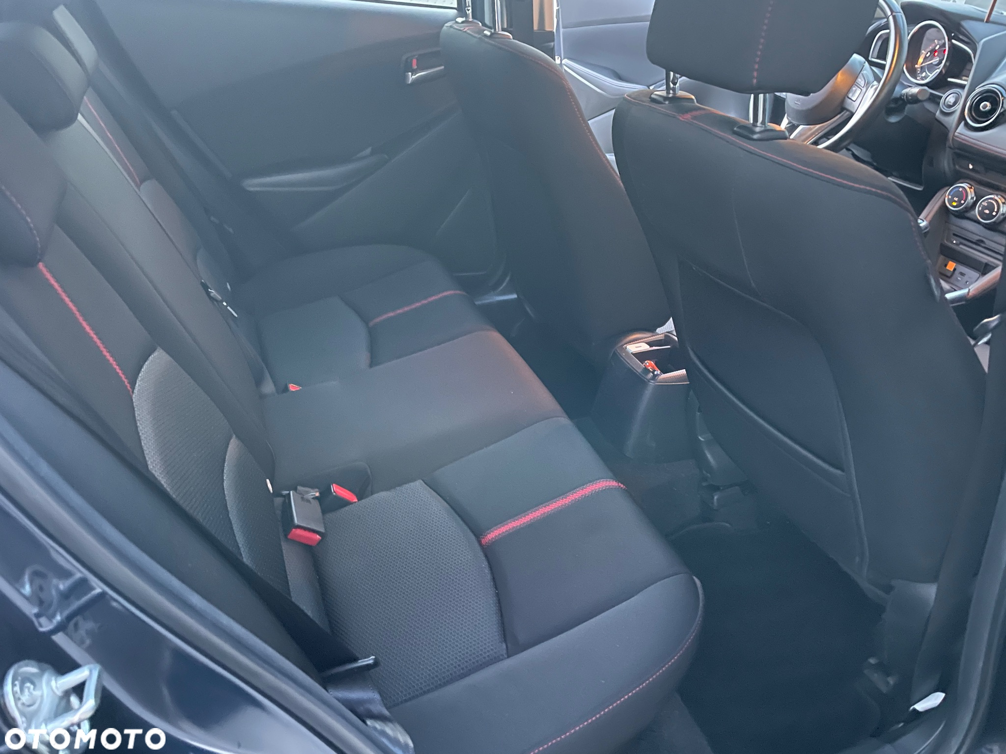 Mazda 2 SKYACTIV-D 105 Exclusive-Line - 13