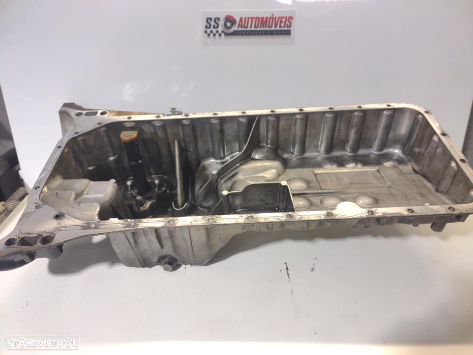 Cárter Motor Mercedes Classe E 270 CDI W211 - 1