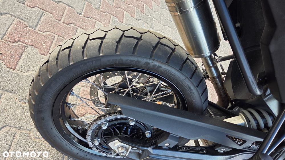 BMW GS - 25