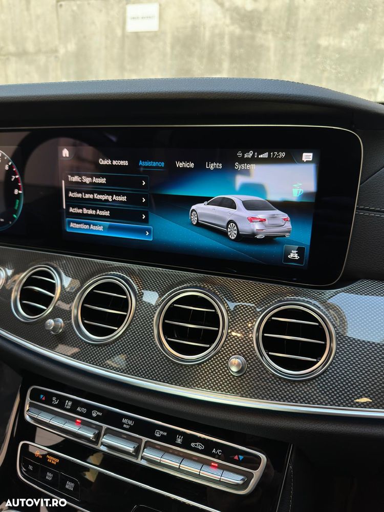 Mercedes-Benz E 300 4MATIC 9G-TRONIC AMG Line - 22