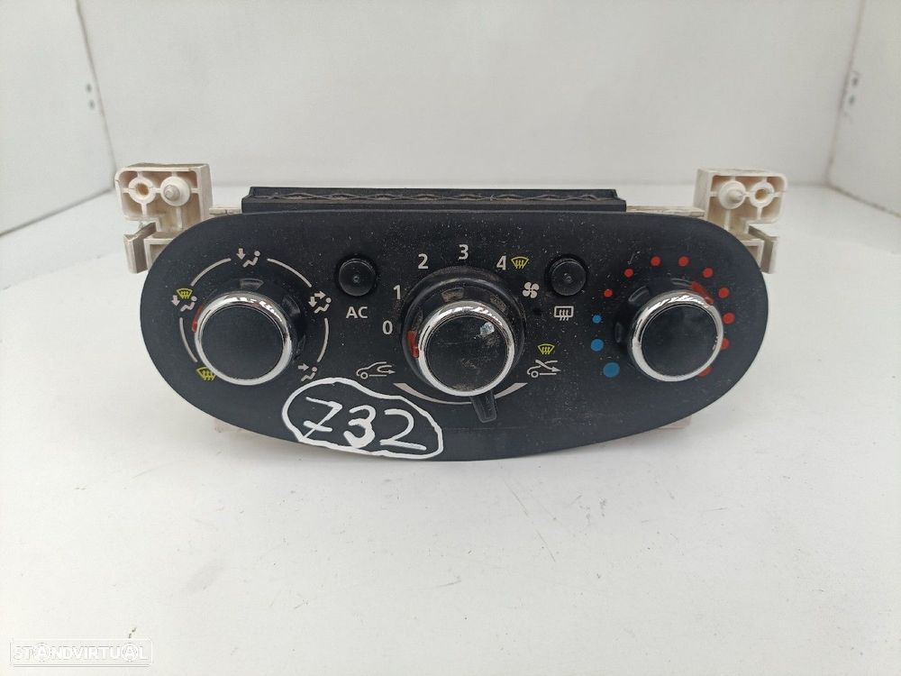 Comando / Botão De Sofagem / Climatronic Dacia Sandero Ii - 1