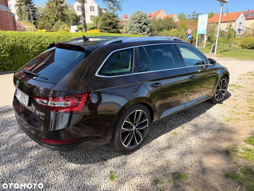 Skoda Superb 2.0 TSI 4x4 L&K DSG - 7