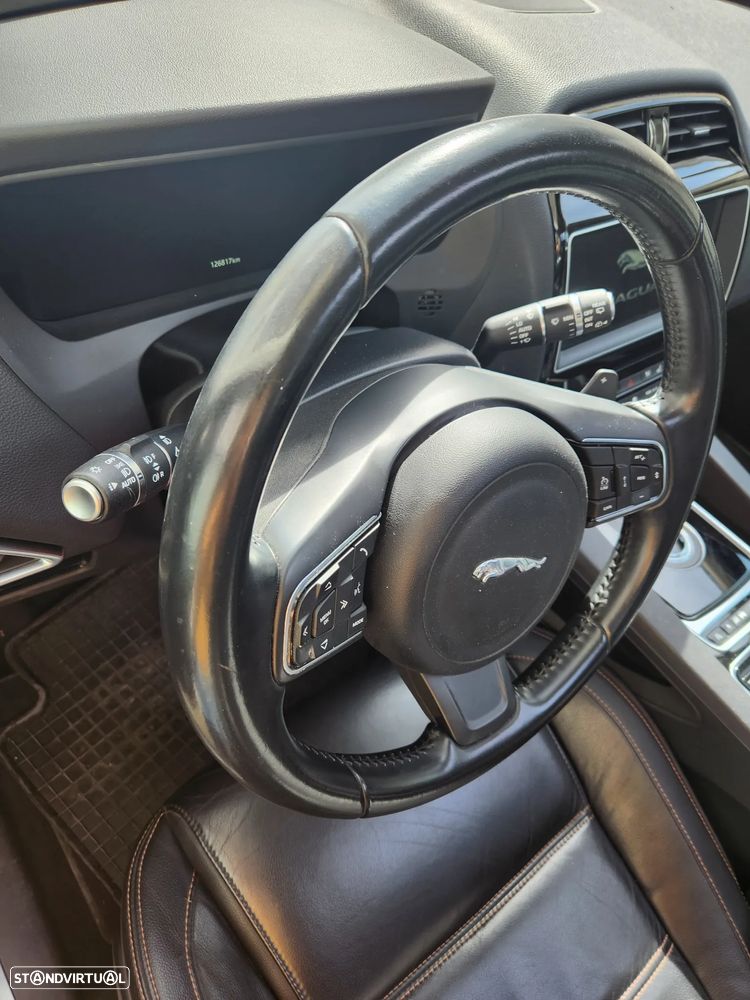 Jaguar F-Pace D200 AWD R-Dynamic HSE - 28