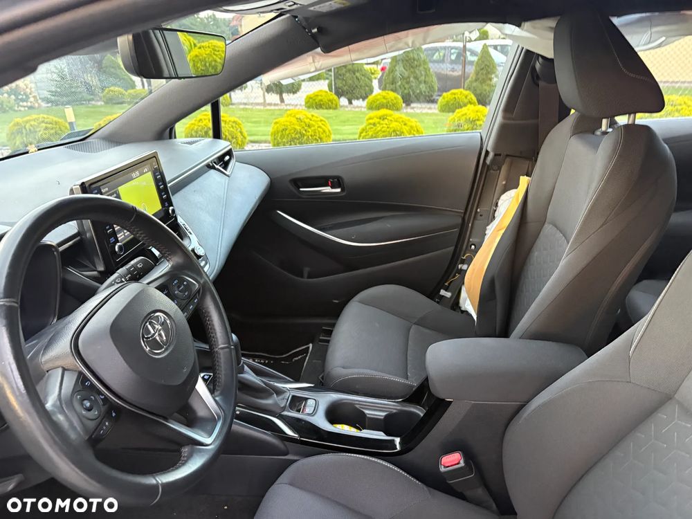 Toyota Corolla 1.8 Hybrid Comfort - 12
