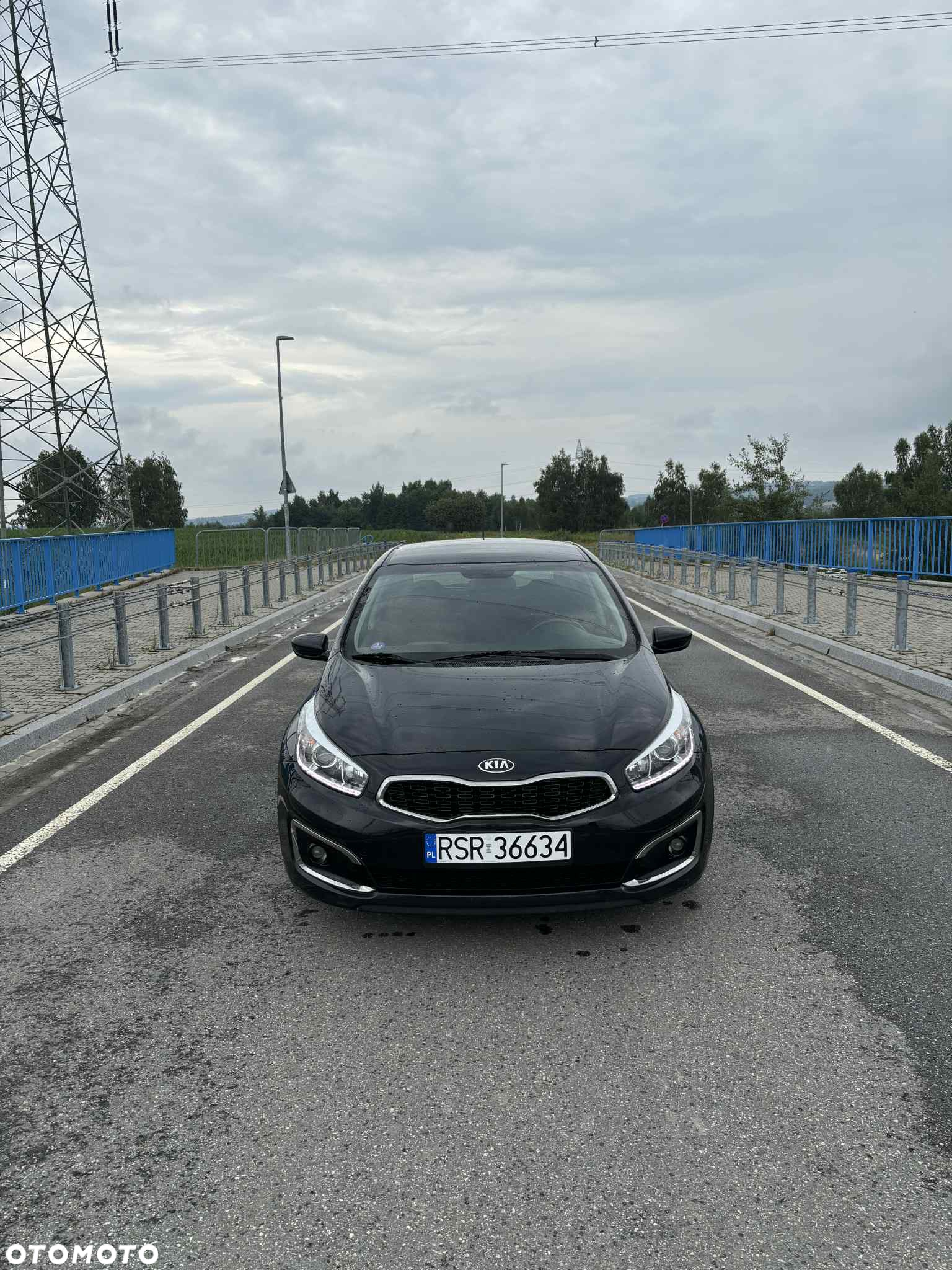 Kia Ceed - 9