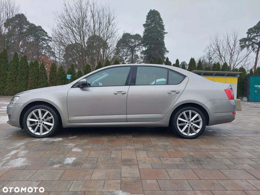 Skoda Octavia 1.4 TSI Ambition - 5