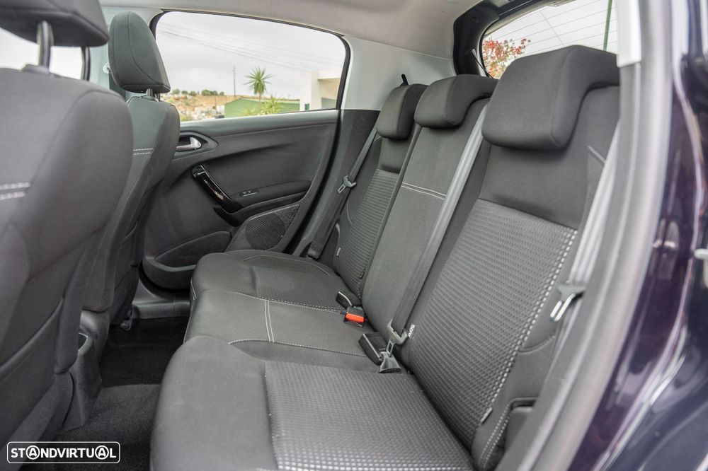 Peugeot 208 1.5 BlueHDi Allure - 20