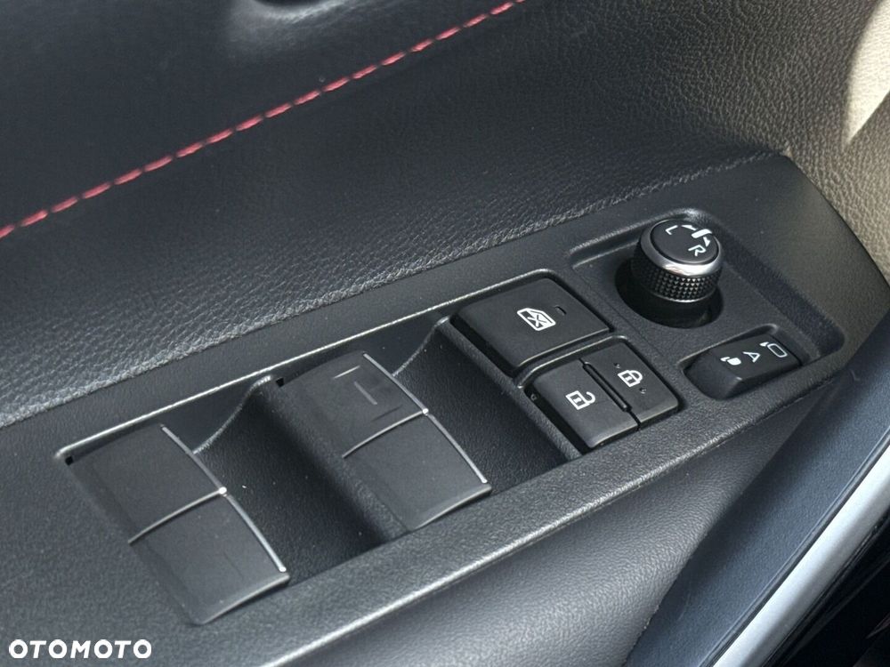 Toyota Corolla 2.0 Hybrid GR Sport - 18