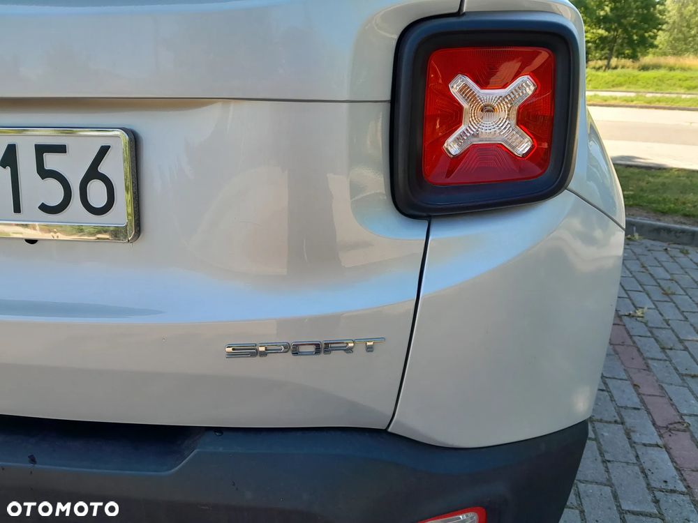 Jeep Renegade - 11