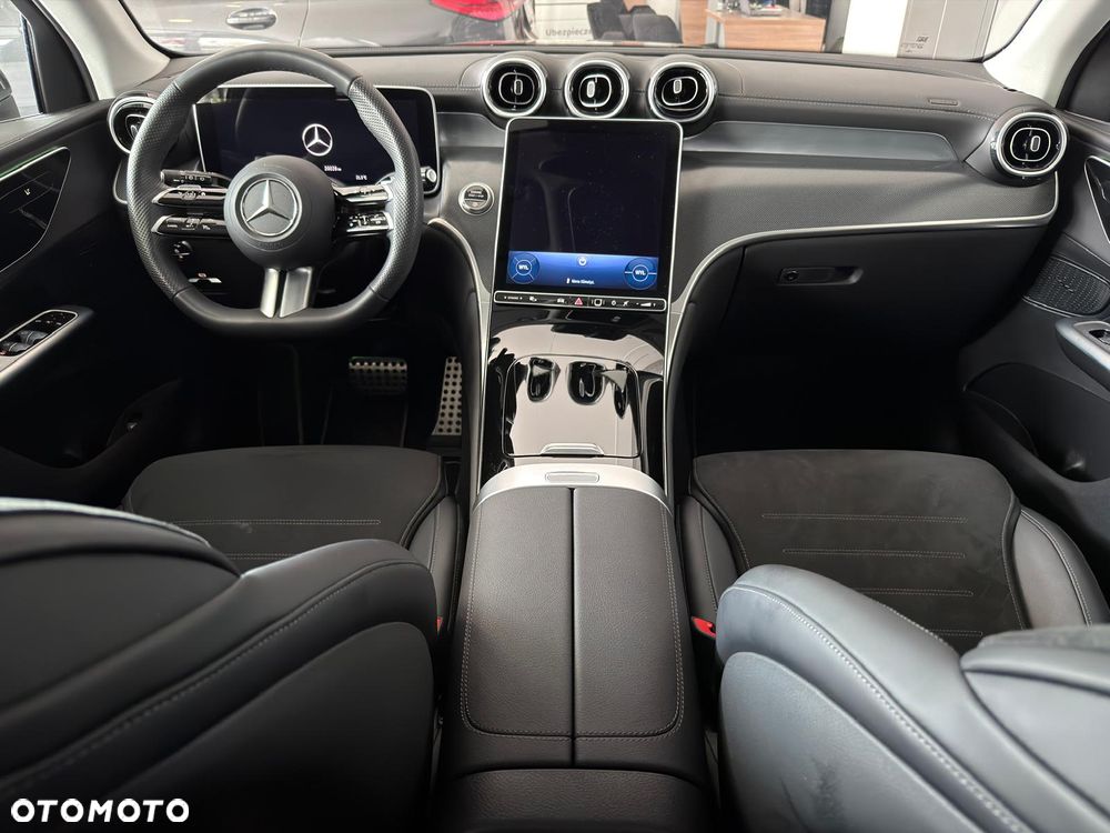 Mercedes-Benz GLC - 15