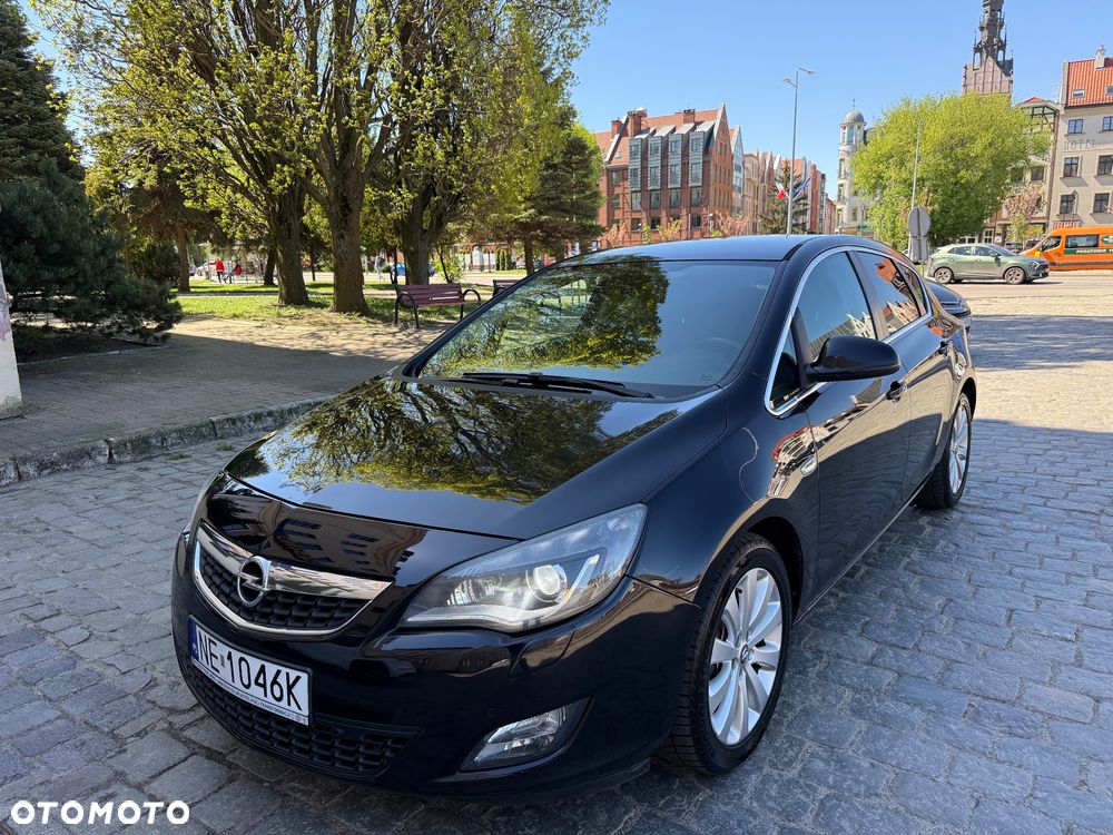 Opel Astra - 2