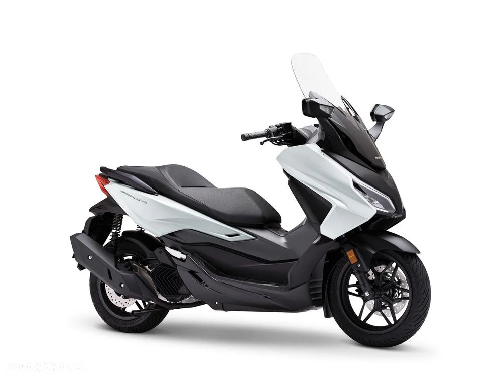Honda NSS - 8