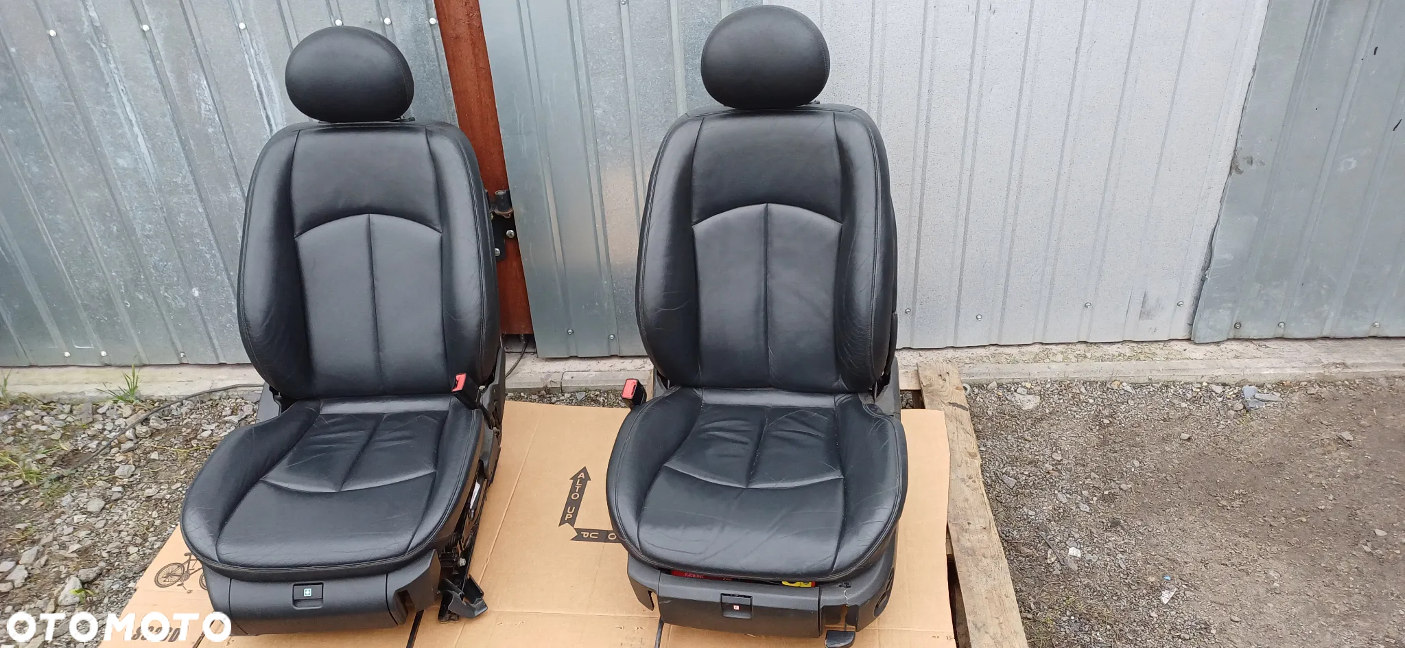 Fotele, kanapa komplet w211 kombi avantgarde ładna czarna skora - 6