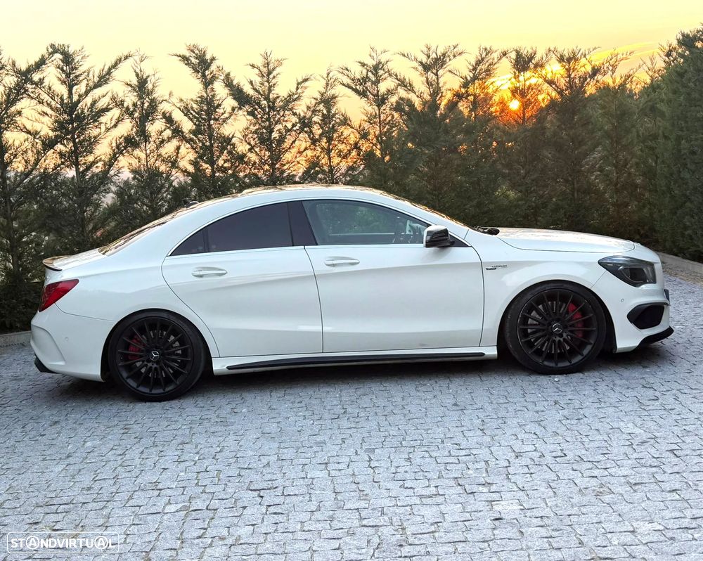 Mercedes-Benz CLA 45 AMG 4Matic Speedshift DCT 7G Night Edition - 5