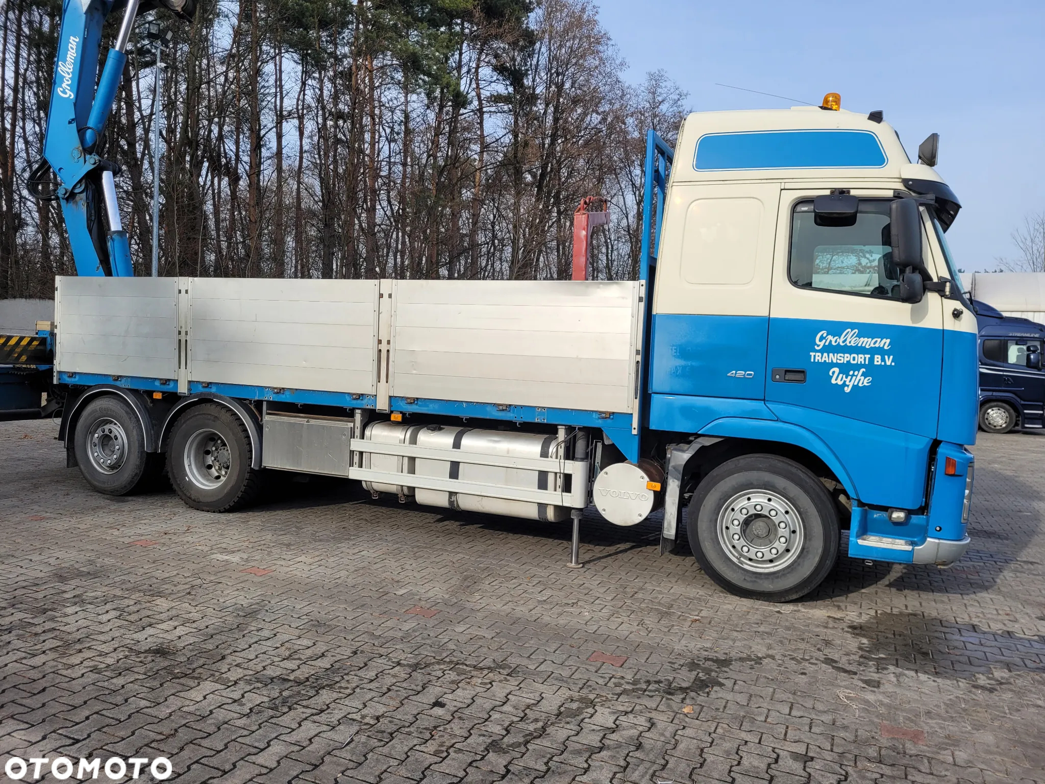 Volvo FH12 - 8