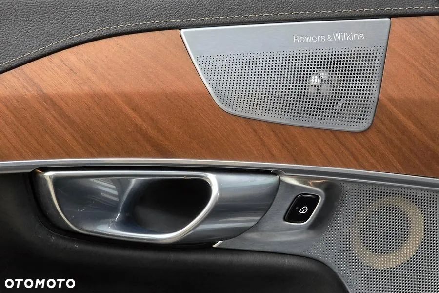 Volvo XC 90 - 11