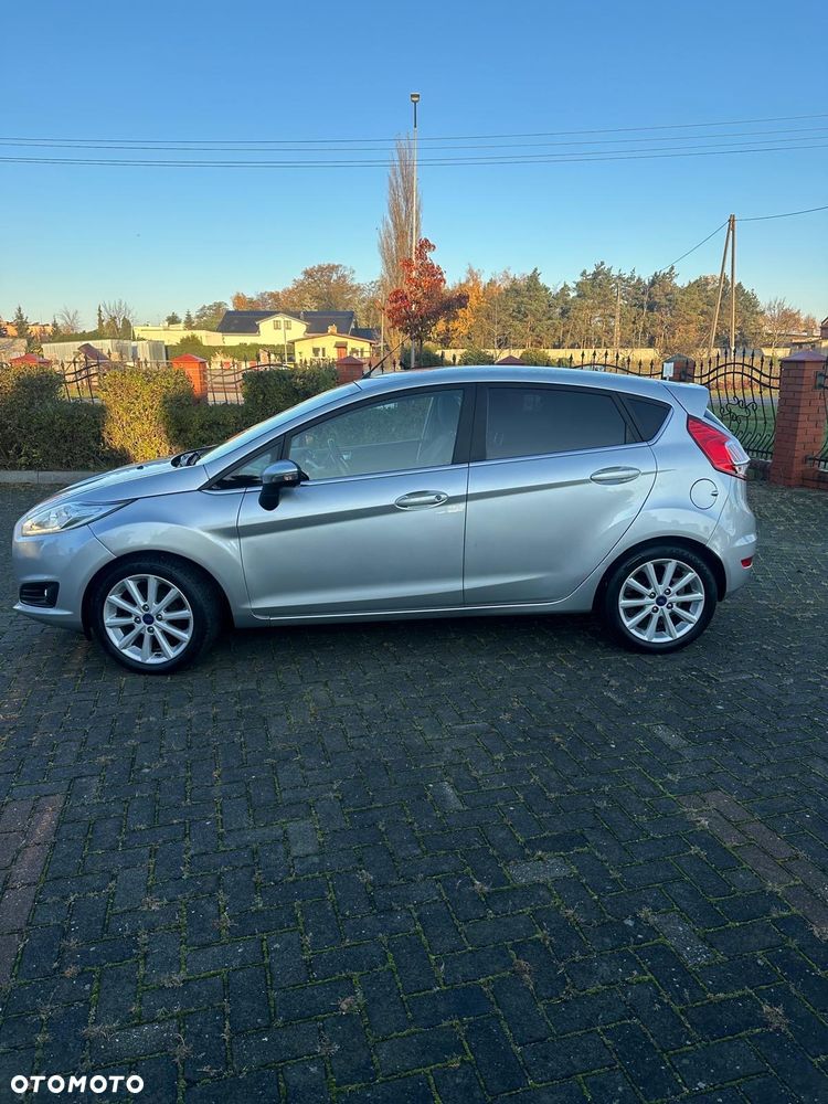 Ford Fiesta 1.5 TDCi Titanium - 4