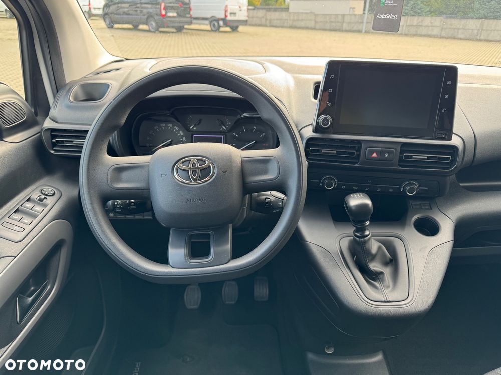 Toyota Proace City Verso 1.5 D-4D Business - 18