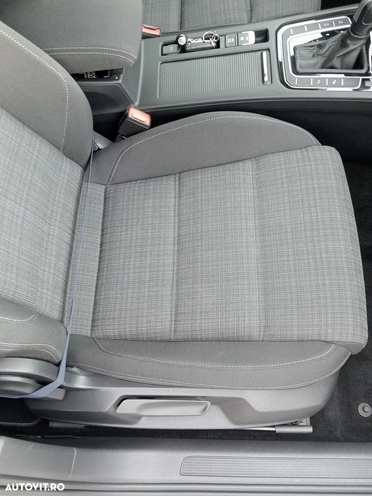 Volkswagen Passat Variant 2.0 TDI DSG Business - 12