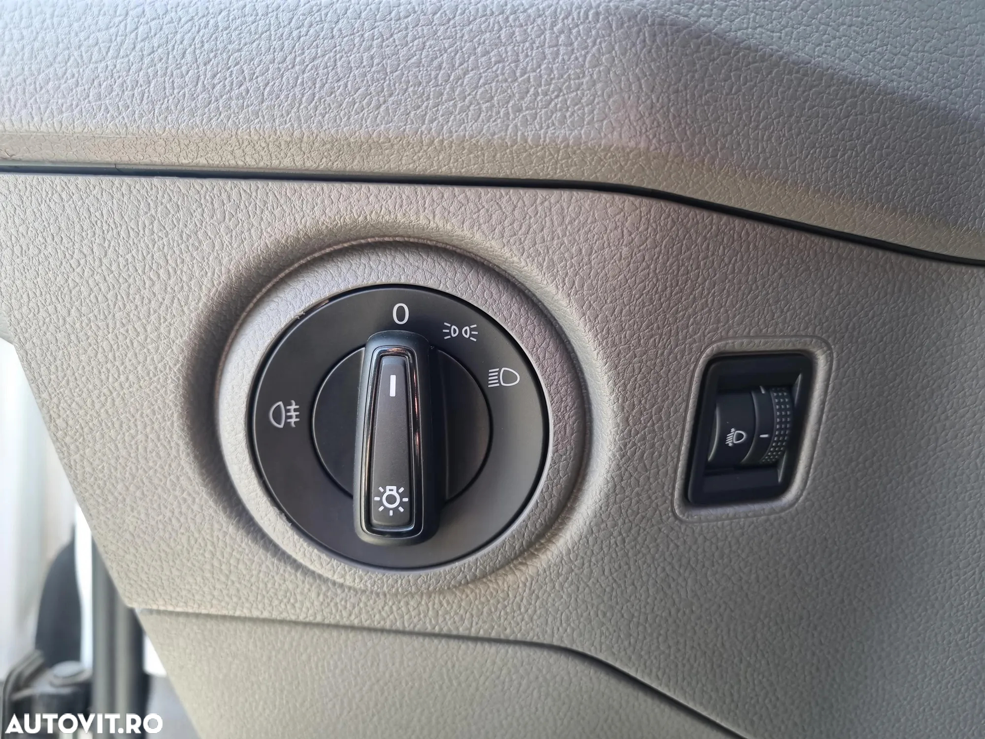Volkswagen Crafter - 13