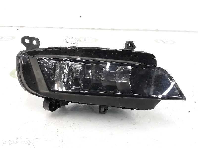 FAROL DE NEVOEIRO ESQUERDO AUDI A1 SPORTBACK 8XF - 1
