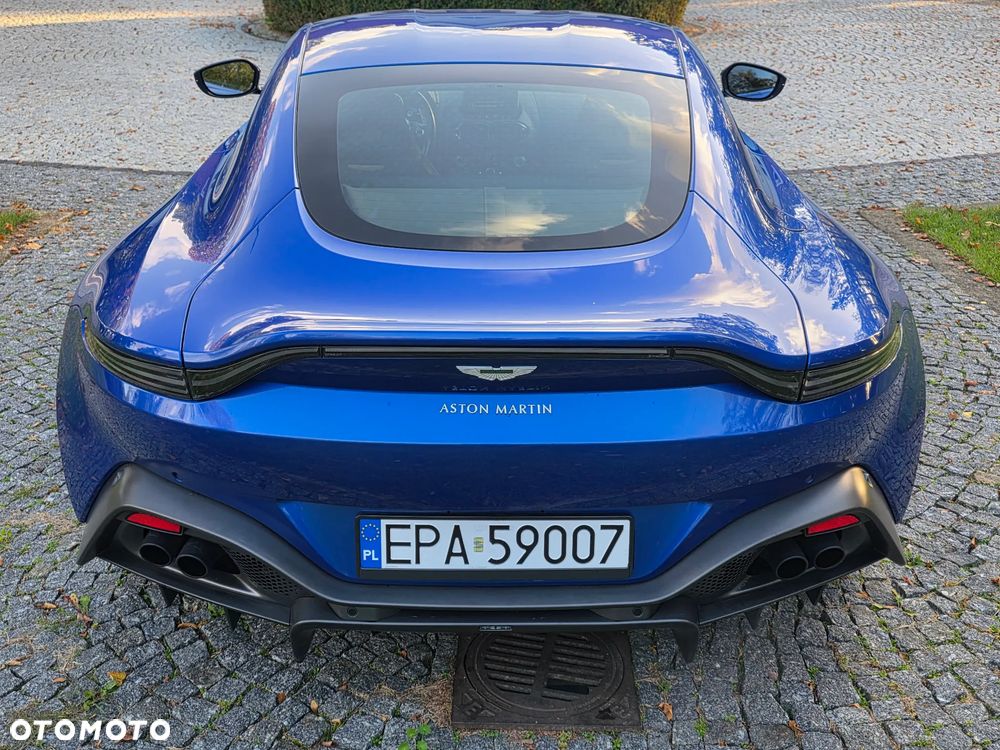 Aston Martin V8 Vantage Standard - 7